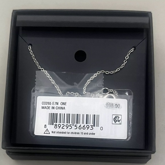 COACH Signature Sculpted C Pendant Silver Necklace with Cluster Pearls 16” + 2” - Picture 5 of 5